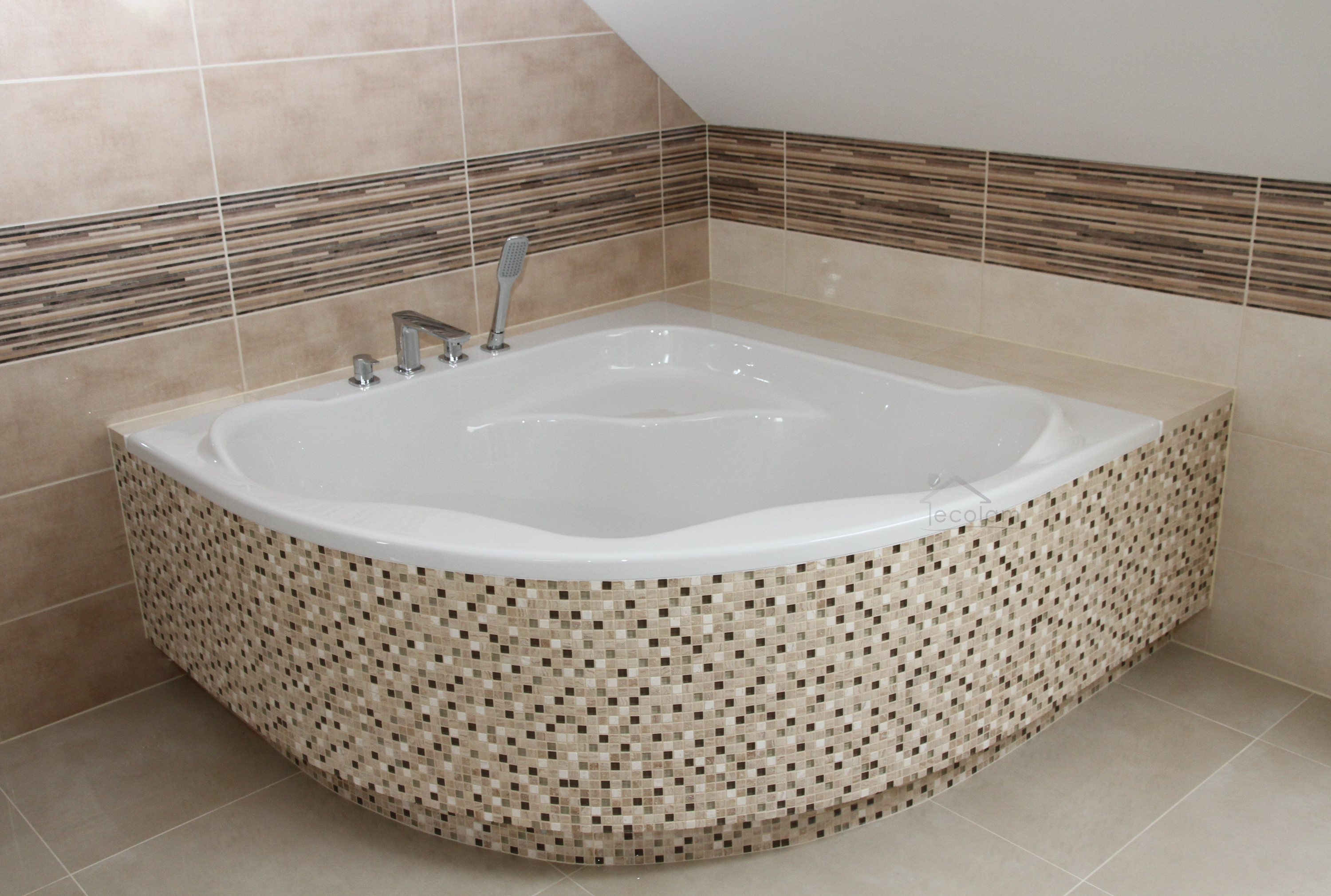 Selma_Magda.JPG (3000×2020)